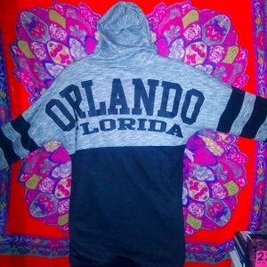 NWOT!*ORLANDO FL PULLOVER XS